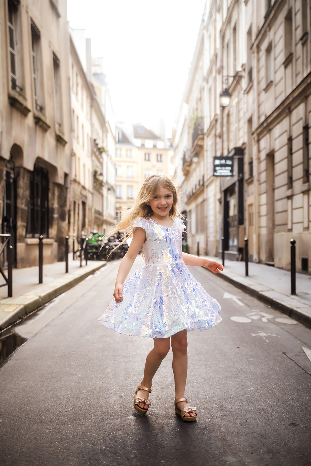 Great Pretenders Sequins Concert Queen Dress, size 5/6