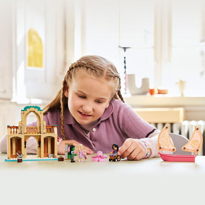 LEGO Wicked: Glinda, Elphaba & Nessarose at Shiz University