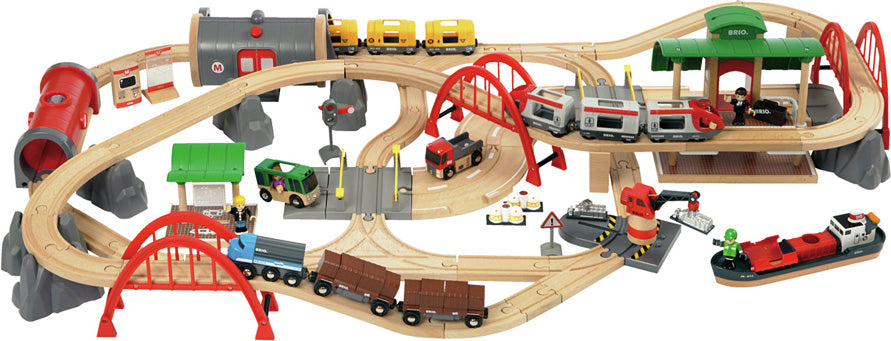 BRIO Deluxe Railway Set (PICKUP Only)