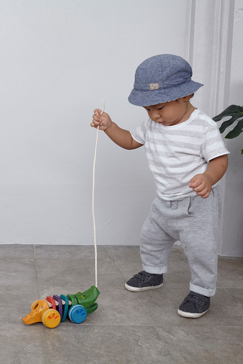 Rainbow Alligator Pull Toy