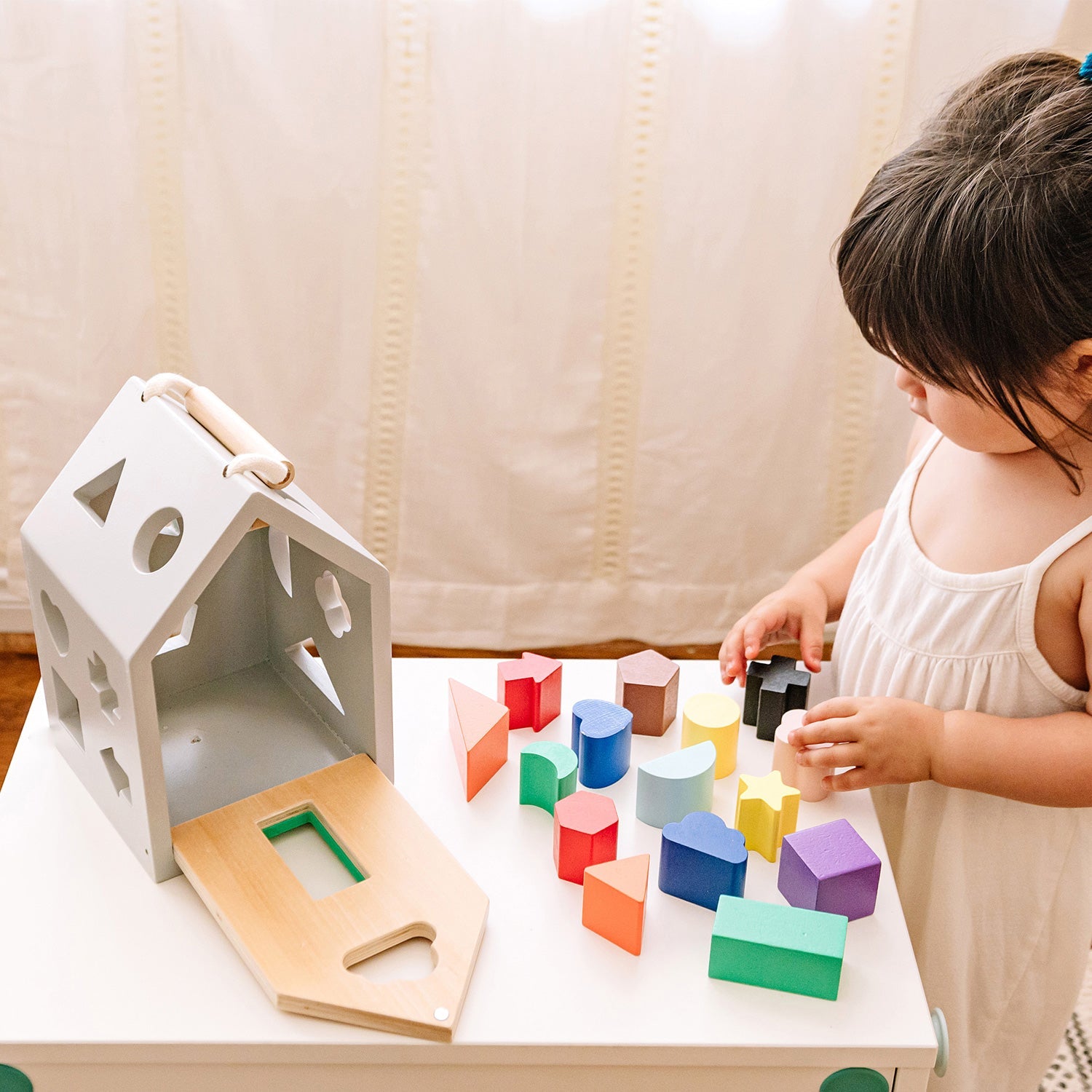 Hip Shape Wood Sorter
