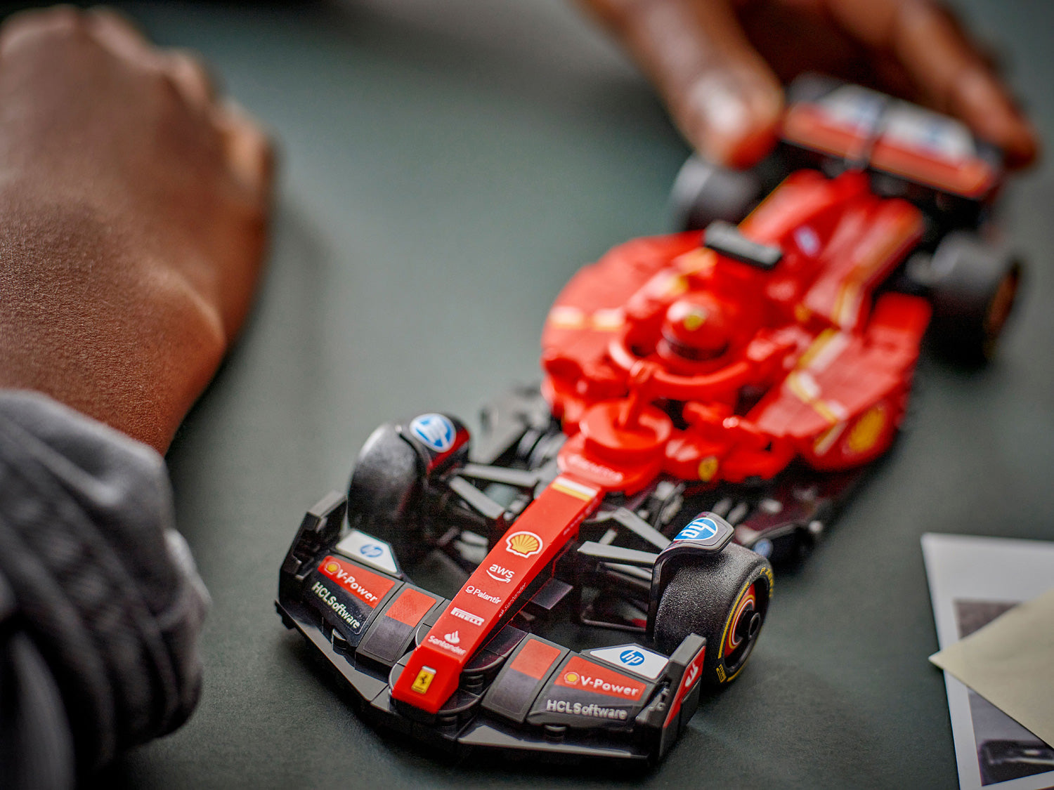 LEGO SPEED CHAMPIONS Formula 1 Ferrari SF-24